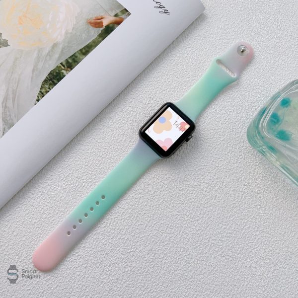 Bracelet Apple Watch en silicone à motif nuage