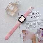 Bracelet nuages design moderne pour Apple Watch
