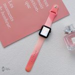 Design nuages pour bracelet Apple Watch en silicone